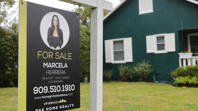 Donald Trump is considering selling off US mortgage-backing giants Fannie Mae and Freddie Mac almost two decades after they were brought under government control during the global financial crisis